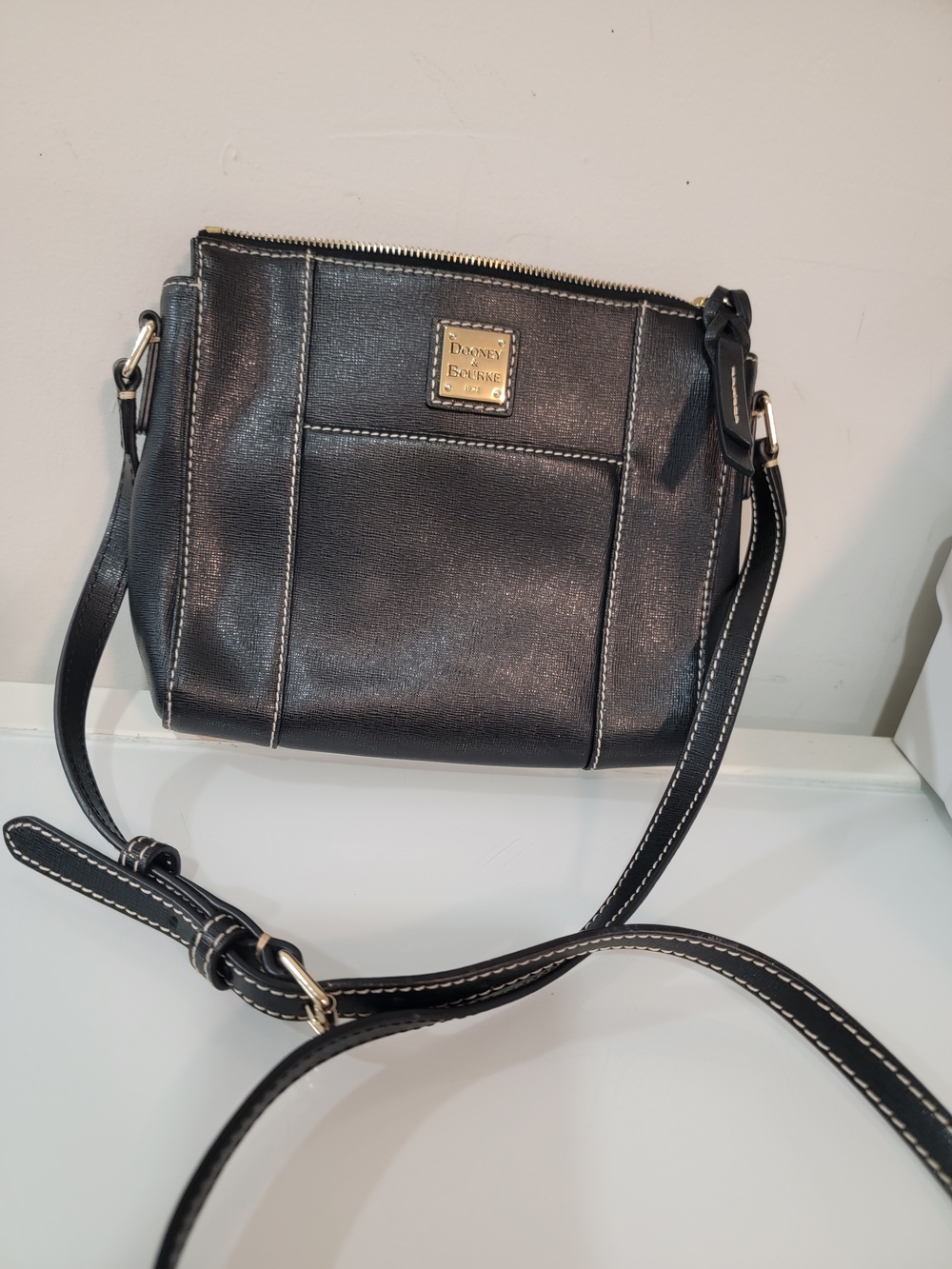 Dooney & Bourke Black Leather Crossbody with Contrast Stitching